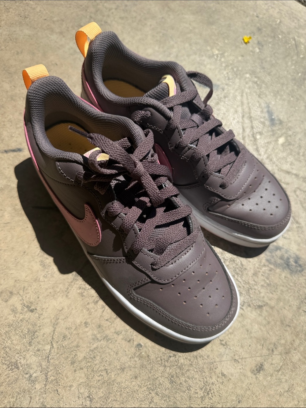 Nike Low-Top Sneakers in Brown with Pink Swoosh and Orange Pull Tab